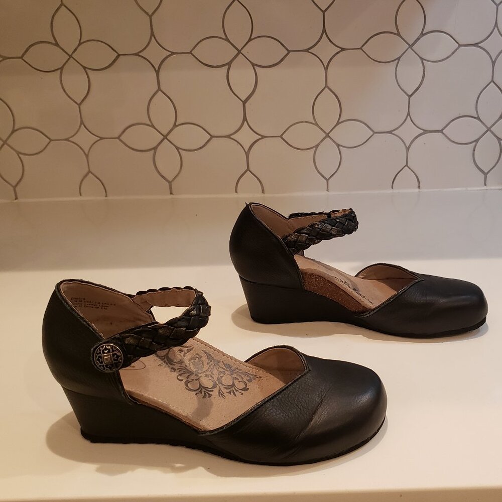 Aetrex Black Leather Braided Strap Mary Jane Wedge Comfort Shoes - Picture 6 of 15
